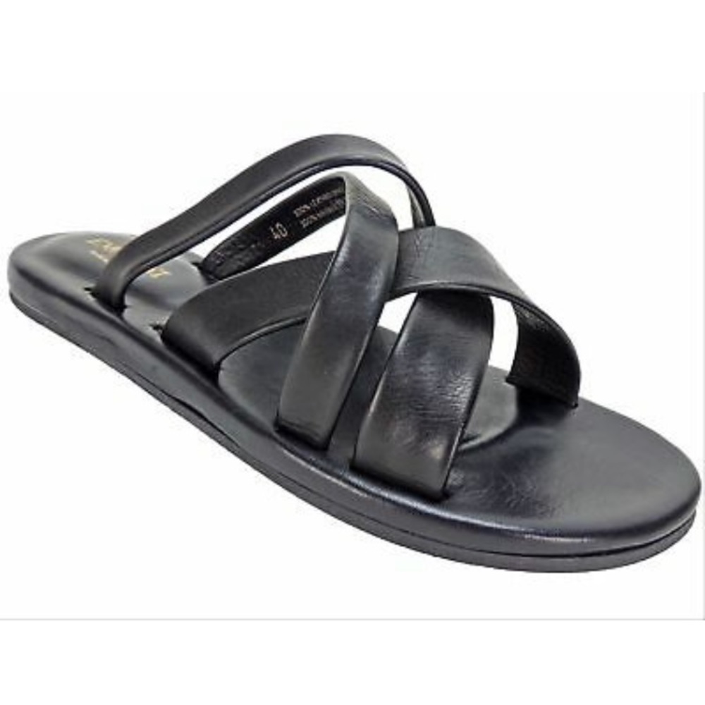 Emozioni Leather Crisscross Strap Sandal